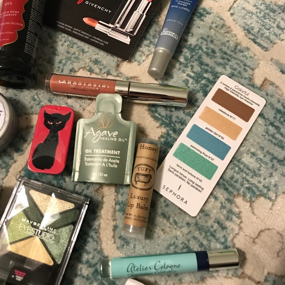 Beauty Closet Clear Out 3! Lips, Skin,Eyes - Picture 4 of 5